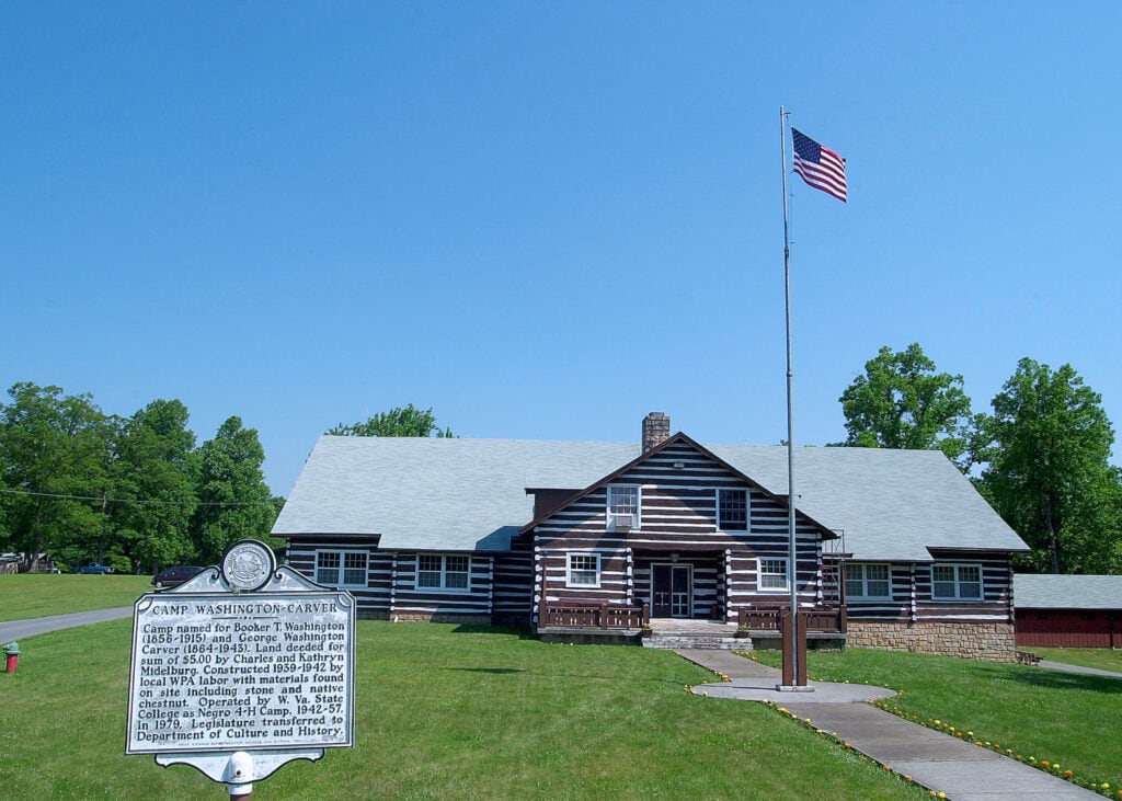 Great Chestnut Lodge at Camp Washington-Carver