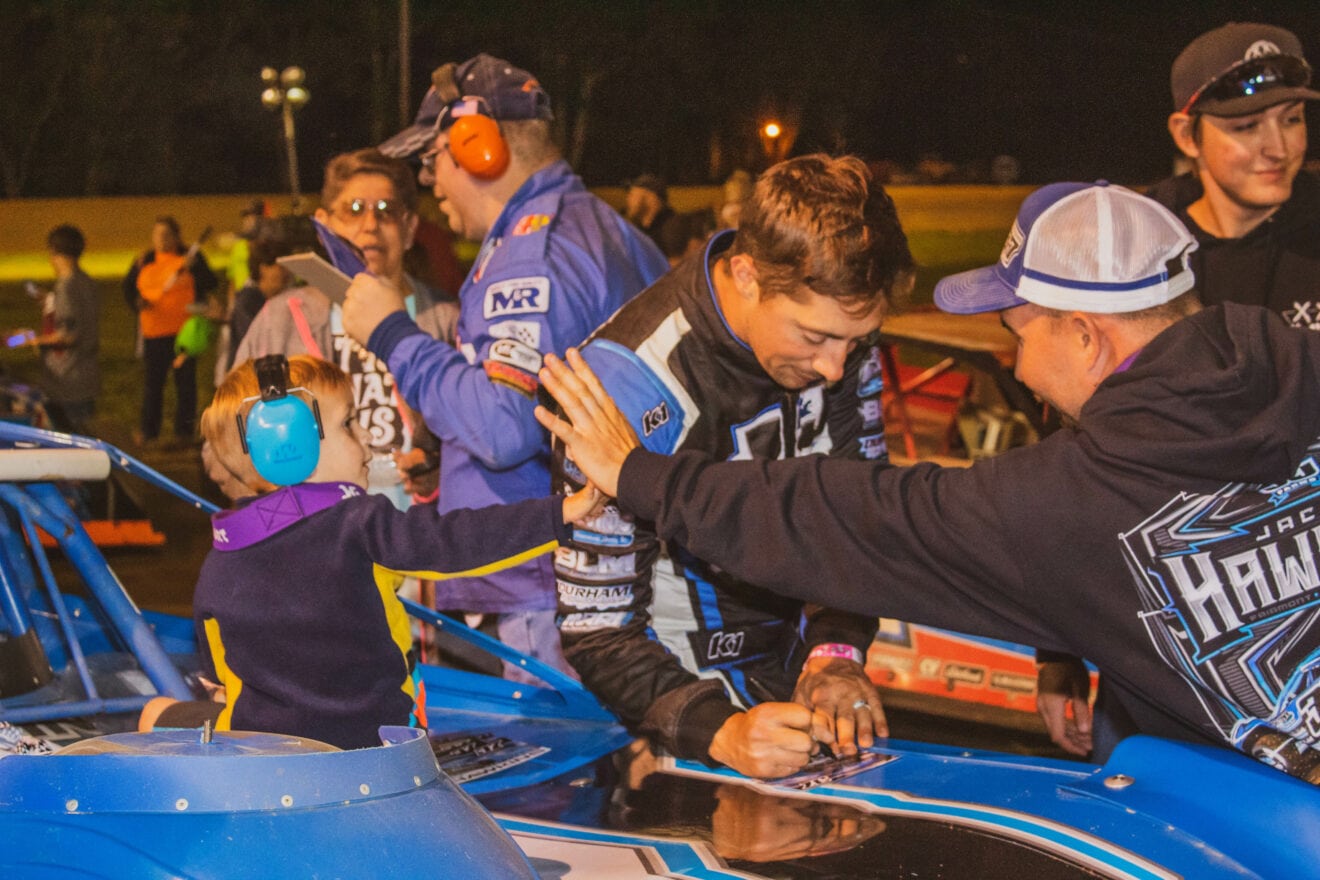 Elkins Raceway hosts first Autograph and Picture Night of the season