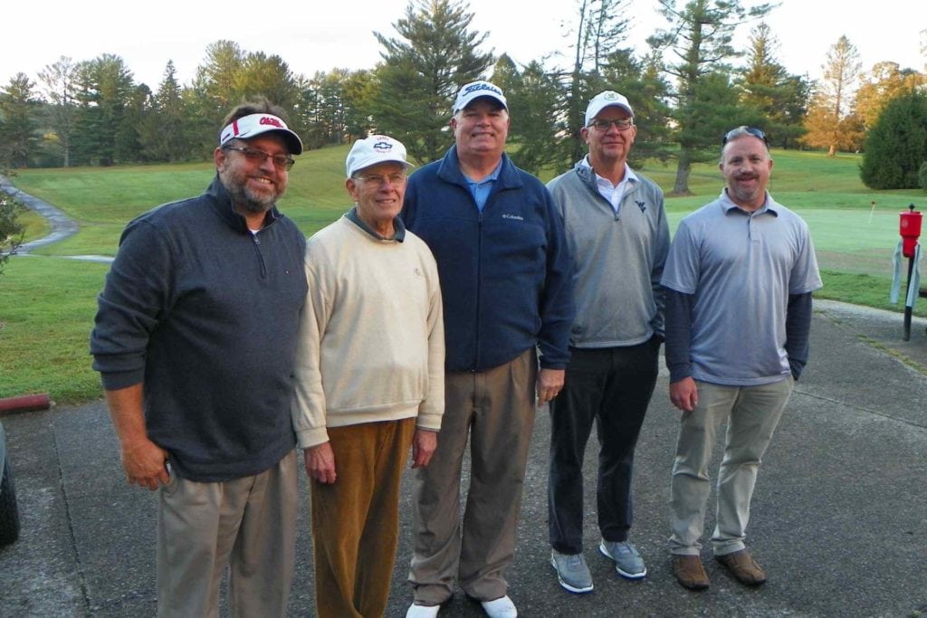 Hank Ellis Insurance advances to Men's Golf League championship